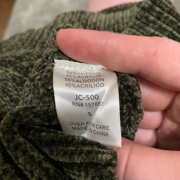 Cashmere crop top sweater - Picture 7 of 8